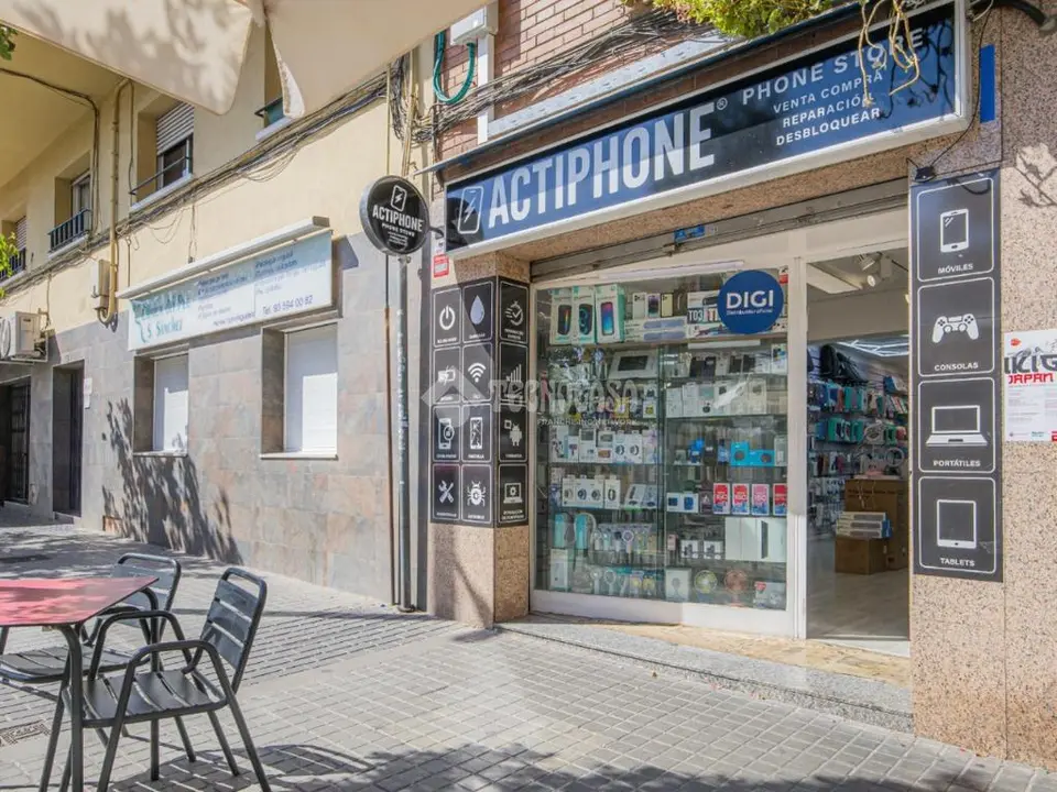 Local comercial en venta en Ripollet