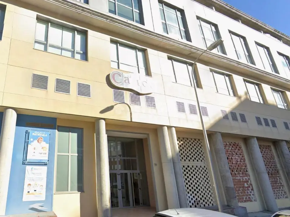 Local comercial en alquiler en San Blas en Simancas en Madrid