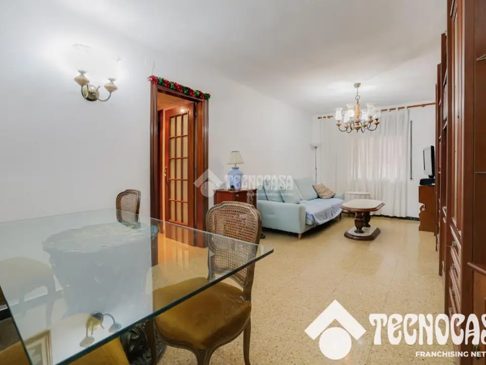 Piso en venta en Santa Coloma De Gramenet
