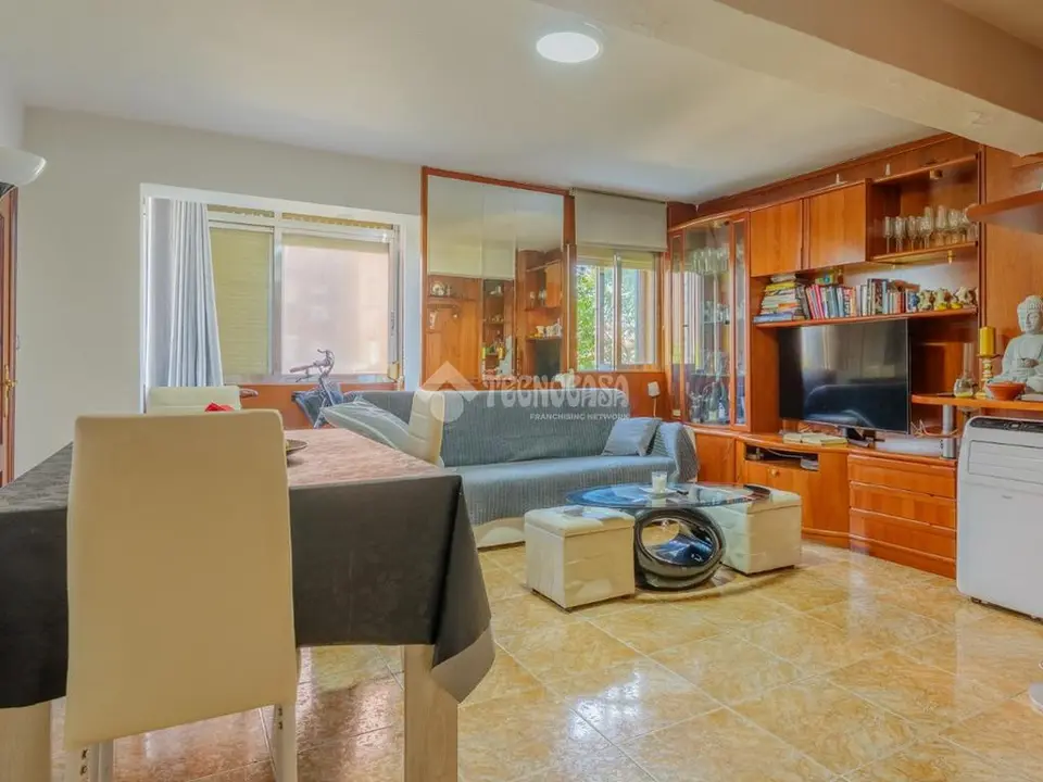 Piso en venta en Ciudad Lineal en Pueblo Nuevo en Madrid