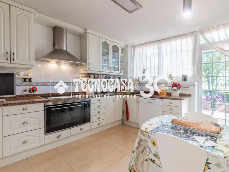 Casa en venta en Barajas en Alameda De Osuna en Madrid
