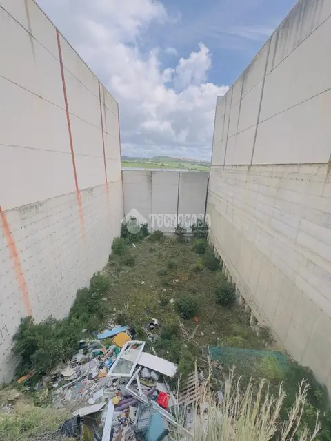 Terrenos en venta en San Luis De Sabinillas