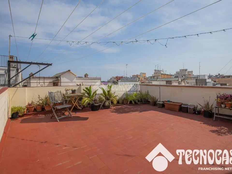 Piso en venta en Sants - Montjuïc en Sants - Badal en Barcelona