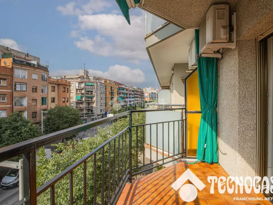 Piso en venta en Santa Coloma De Gramenet